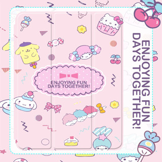 hello kitty เคสหลังใสไอแพด air10 9 9 7 โปร10 5นิ้ว gen10 2 แอร์1/2/3/4/5 gen6/7/8/9 2020/21 มีที่ใส่ปากกา IPAD CASE 9919