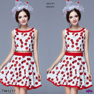 CS5217 Set 2 ชิ้น เสื้อแขนกุด+กระโปรงลายเชอร์รี่2-piece set: sleeveless top + cherry pattern skirt