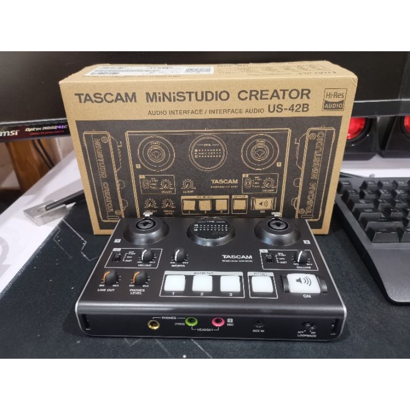 Tascam MiNiSTUDIO Creator US-42B (มือสอง)