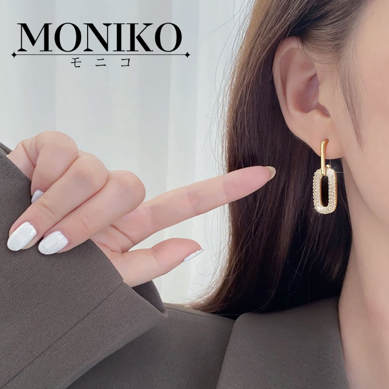 MONIKO ต่างหูเพทาย ทรงห่วงเหลี่ยม ฝังเพชรคิวบิกเซอร์โคเนีย