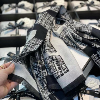 ผ้าพันคอ SCARF MAKEUP GIFT รุ่นขายดี