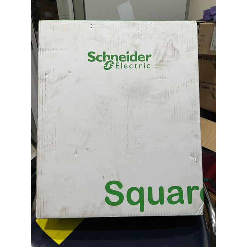 ตู้โหลดเซ็นเตอร์ 12 ช่อง รุ่น QO3-100EZ12G/SN (ของใหม่)