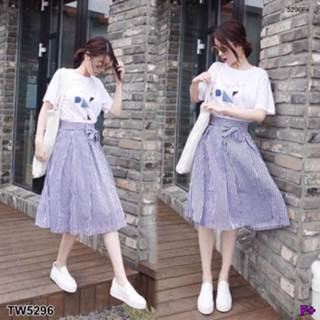 CS5296 Set 2 ชิ้น เสื้อยืดสกรีนลายตัวหนังสือ + กระโปรงลายริ้ว Set 2 pcs. T-shirt with letter print + stripe skirt