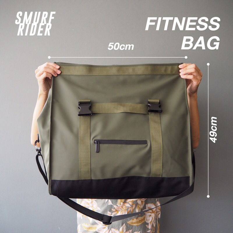 🇹🇭พร้อมส่งจากไทย FITNESS BAG แบบกันน้ำ กระเป๋าเดินทางกันน้ำ กระเป๋าปรับขนาดได้ ใส่ของได้จุใจ