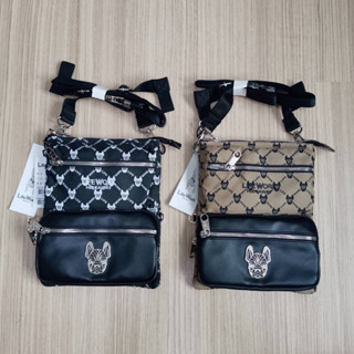 พร้อมส่งLIFEWORK Logo 2-Way Crossbody Bag กระเป๋าสะพายปรับได้2แบบ กระเป๋าทรงยาวพับเป็นกระเป๋าใบเล็กได้ สายปรับความยาวได้