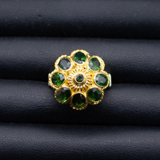 แหวนพลอยเขียวส่องจันทบุรี (Green Sapphire) เรือนเงินแท้92.5% ชุบทองคำขาว พลอยสวยสะอาด สีเขียวก้านมะลิ ไซส์นิ้ว 54 หรือ เ