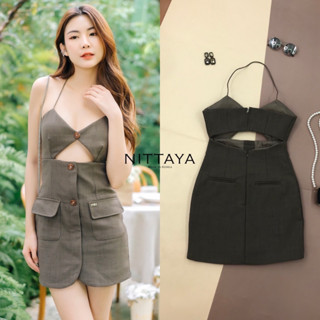 #Nittaya #ป้ายNittaya  เดรสคล้องคอ มีความเว้าช่วงกลางอก