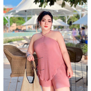 100KG Plus size ชุดเซ็ทสาวอวบขาสั้น รุ่นอัดพลีทสดใส (Y11)
