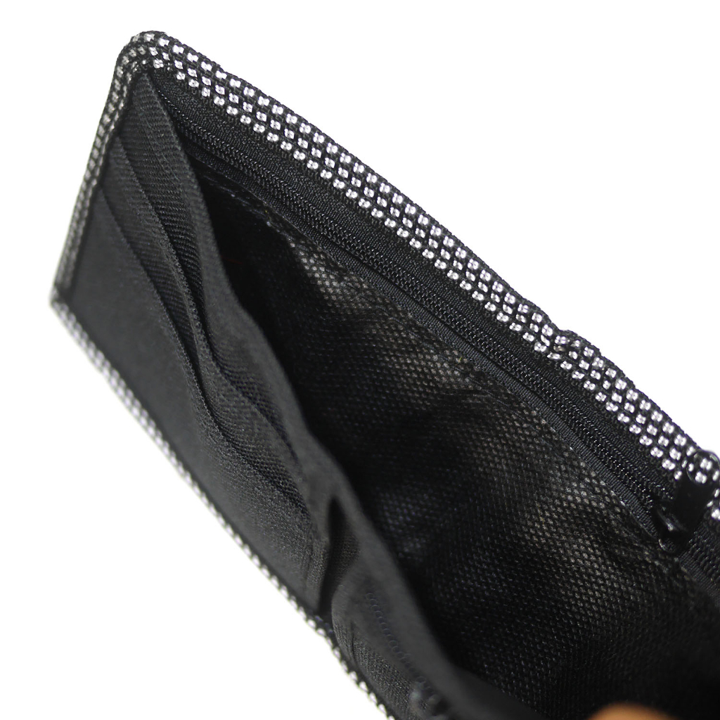 NY WL2F 2พับเย็บขอบพร้อมโซ่สีเงิน+ช่องใส่เหรียญ ลายเยอะมาก ใส่ธนบัตรแบบ 2 ช่อง มีซิปปิด แบบปักลายทุกใบ กระเ - รูปที่ 6