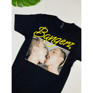 เสื้อยืด Miley Cyrus Bangerz tour ตอกปี 2014 สีดำ ลายหน้าหลัง สวยๆ สภาพใหม่มาก Size M