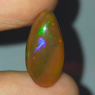 พลอย โอปอล เอธิโอเปีย ธรรมชาติ แท้ ( Unheated Natural Opal Ethiopia ) หนัก 4.16 กะรัต