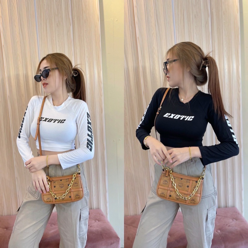 เสื้อครอปสั้น แขนยาวคอกลม พิมพ์ลายแฟชั่นด้านหน้า