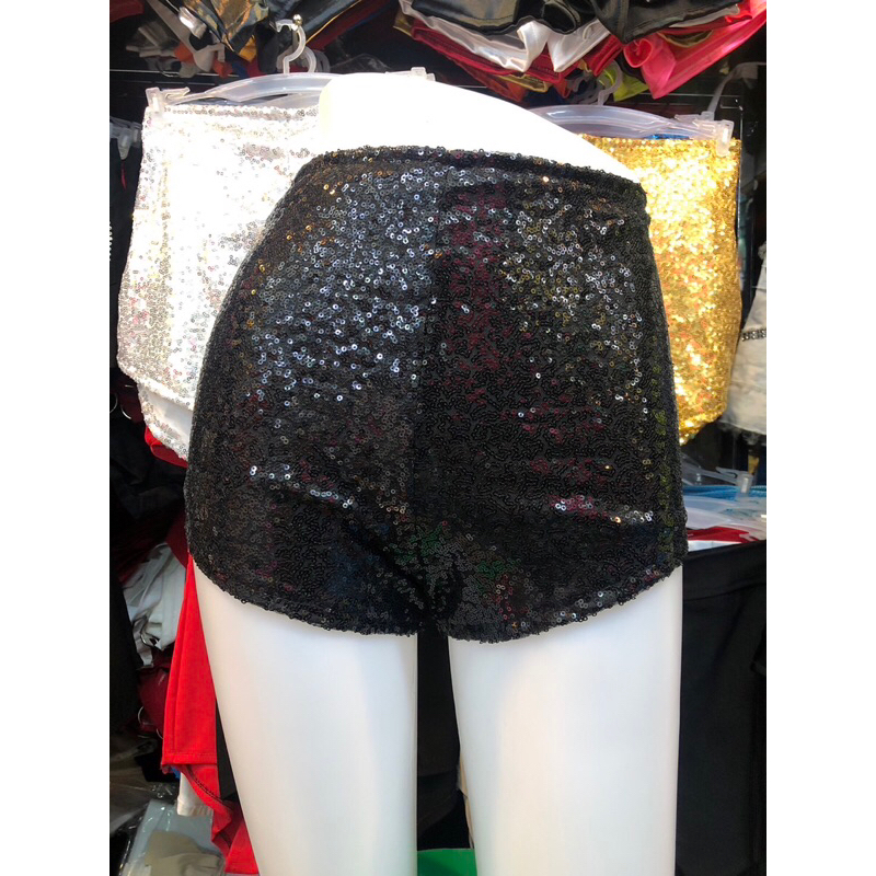 #กางเกงขาสั้นเอวสูง ผ้าเกร็ดเลื่อมโดนไฟ วิบวับ สวยงาม หรูดูแพง#