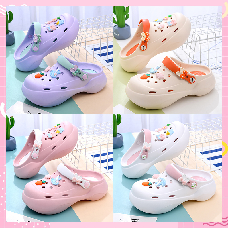 Jukoy พร้อมส่ง🧸รองเท้าหัวโต สีพาทเทลหวานละมุนดูดีลุคลูกคุณ แถมตัวติดน่ารักมาก พื้นนุ่ม ใส่สบายสาวๆควรมีไว้น้าา🌟