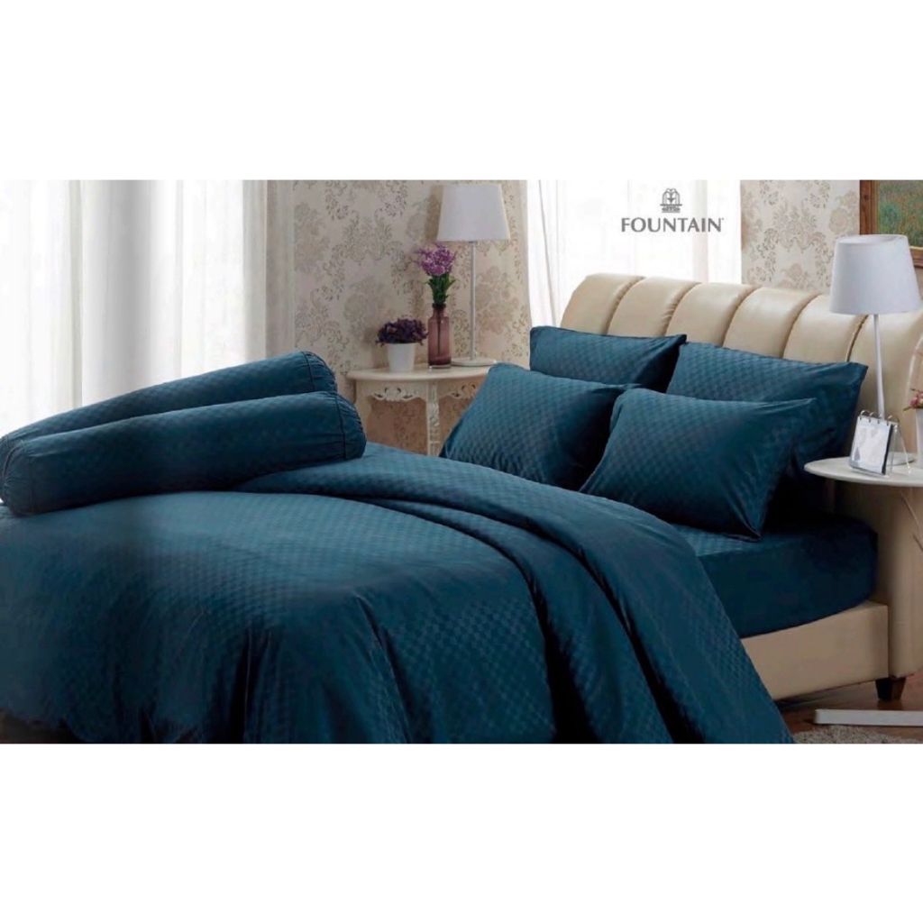 Fountain ผ้าปูที่นอน ผ้าห่ม ปลอกหมอน ปลอกหมอนข้าง สีครามอัดลาย FQ011