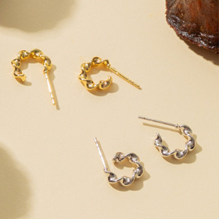 Lapaire l Tiny curly earring