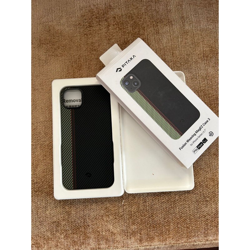 เคส Pitaka Fusion weaving MagEZ case 3 for IPhone 14 Plus (6.7” แนวทแยง) Green/gray (600D Overture)