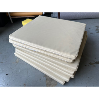 เบาะรองนั่ง ขนาด 30 x 40 cm.หนา 1.5 นิ้ว