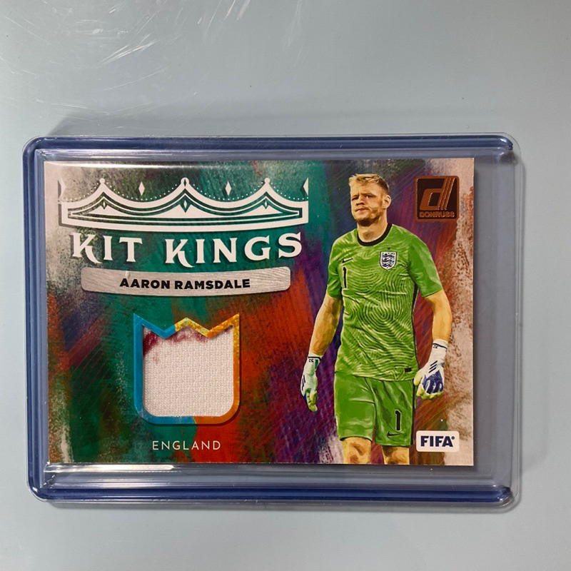 2022-23 Panini Donruss AARON RAMSDALE Kit Kings Jersey Relic England Player Worn การ์ดนักฟุตบอล