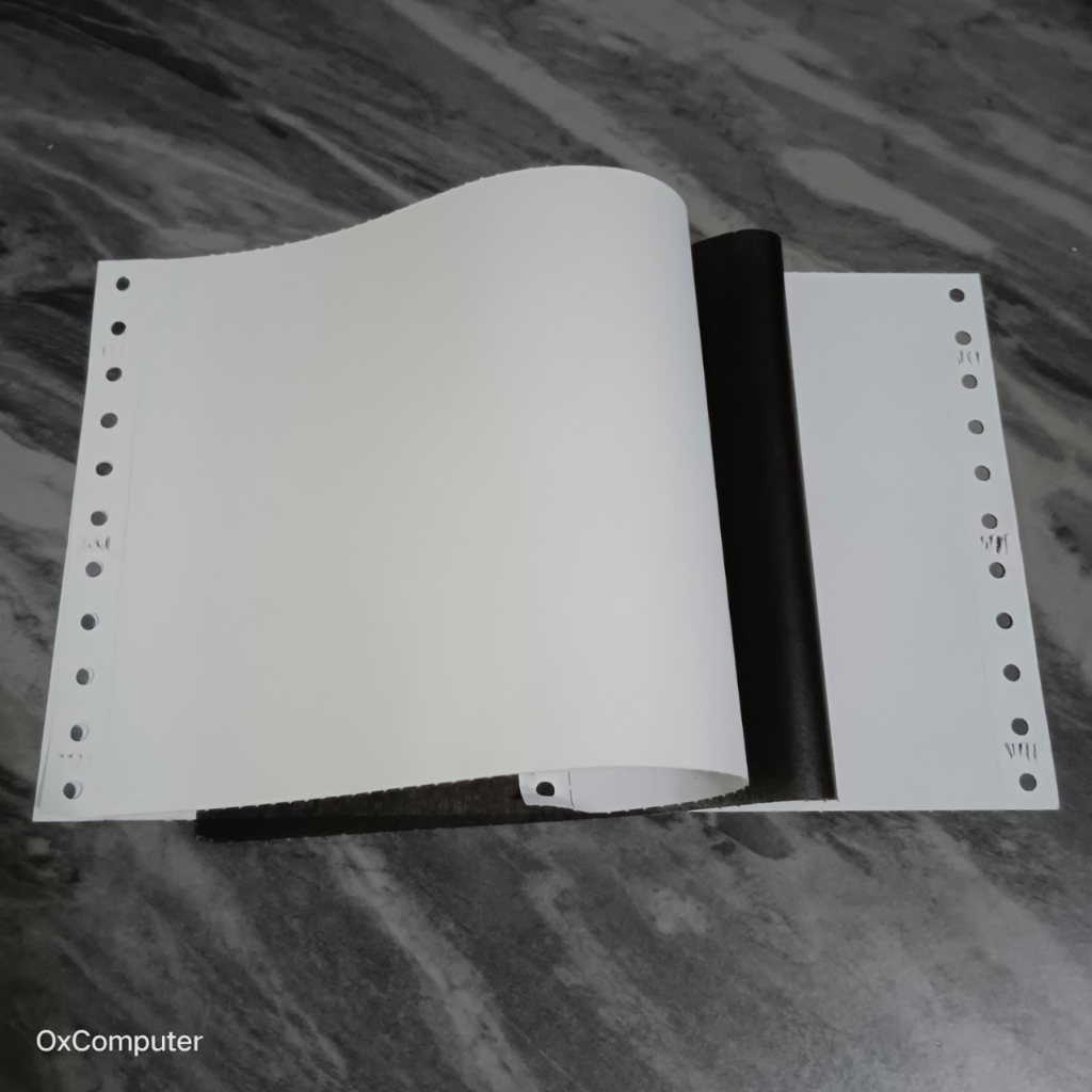 กระดาษต่อเนื่อง Print D แบบมีคาร์บอนสีดำ 9"x5.5" 2ชั้น (กดไม่เกิน  2 กล่อง ต่อ 1 คำสั่งซื้อ)
