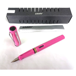 ปากกาหมึกซึม Lamy Safari Pink Fountain Pen