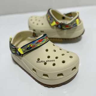 รองเท้าแตะ แบบสวนCROCS Classic Hiker Clog  ใส่ได้ใทุกฤดูกาล  สินค้ามีพร้อมจัดส่ง รองเท้าลำลองผู้ใหญ่ สุดฮิต size 35---40