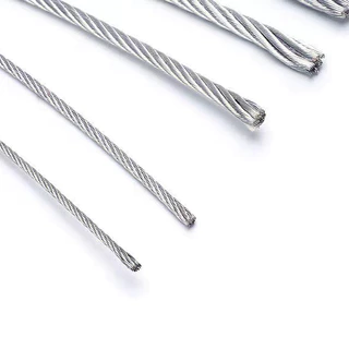 ลวดสลิงใส้เชือก ม้วนละ 200เมตร ขนาด 2,2.5,3,4,5,6 mm ส่งจากไทย