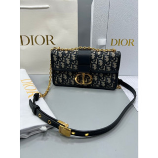 กระเป๋า Dior งาน original ออริ หนังแท้ 100% งานสวย เป๊ะเหมือนแท้เลยค่ะ  size   21.5cm.  boxset*