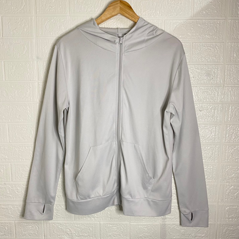 เสื้อแขนยาวกัน UV (No brand) สีเทา พร้อมส่ง✅