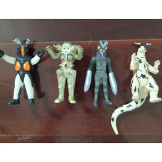 ฟิกเกอร์ ซอฟไวนีล ไคจู อุลตร้าแมน Bandai ปี 2005 สินค้ามือสอง