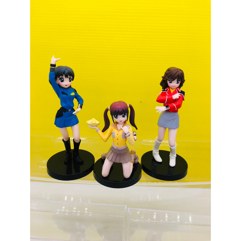 Update 07/05  แท้ / มือ 2/ ไม่มีกล่อง) Bandai Girls In uniform  super sentai ของแท้ 💯% มือสองพร้อมส่งค่ะ