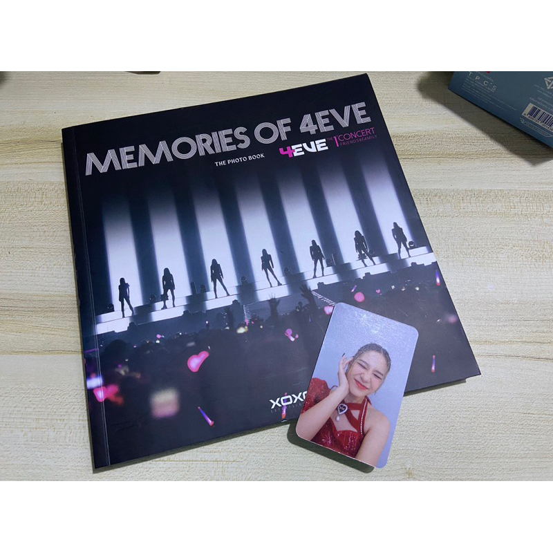 Photobook + การ์ดโจริญ 4EVE (ไม่ขายแยก)