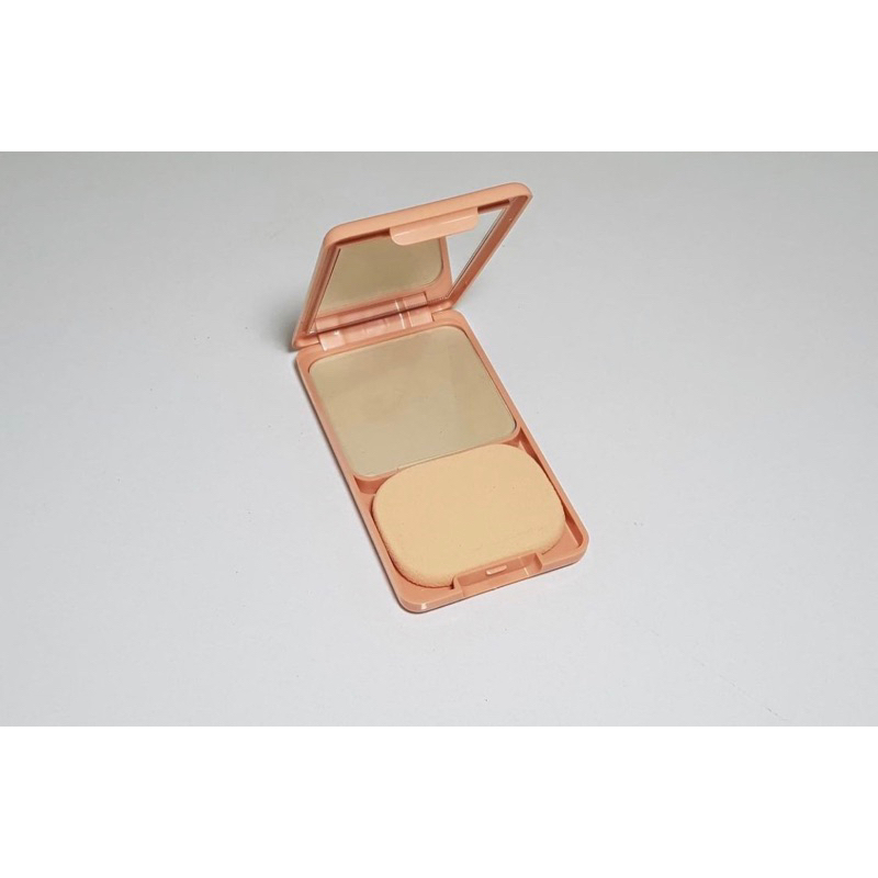 โกลเด้นเฮิร์บ แป้งพัพฟ์goldenherb ผสมกันแดดและสารบำรุง