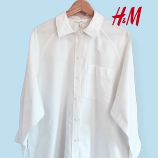 [มือสอง] H&amp;M เสื้อเชิ้ตออกซ์ฟอร์ด​ oversized​ ไซส์ S ป้ายไทย