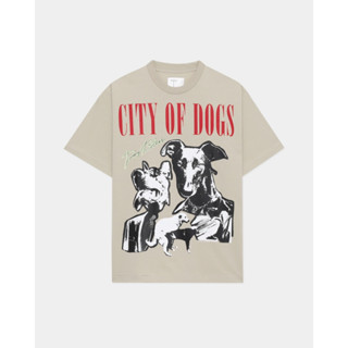 T BY GREYHOUND "CITY OF DOGS" OVERSIZED T-SHIRT