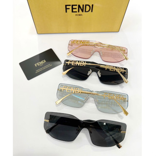 แว่นกันแดด Fendi 40066U สินค้ามาใหม่ ของแท้100% รับประกัน1ปีพร้อมอุปกรณ์ครบset