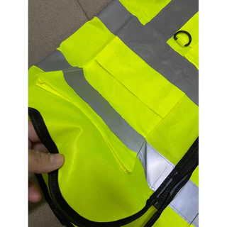 (พร้อมส่ง) เสื้อกั๊กสะท้อนแสงผ้าโพลีเอสเตอร์ ไม่ร้อน สวมใส่สบาย เสื้อกั๊ก งานจราจร งานกลางคืน มีแถบสะท้อนแสง