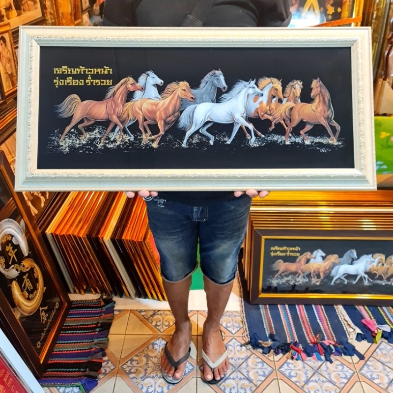 กรอบรูป ม้า 8 ตัว ภาพม้ามงคลเรียกทรัพย์ ภาพม้าวิ่ง ภาพม้าแปดตัว เสริมฮวงจุ้ย ของขวัญ ของที่ระลึก ของชำร่วย วันเ