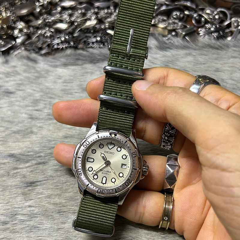 นาฬิกา Seiko Scuba ระบบQuartz ขนาด43มม.