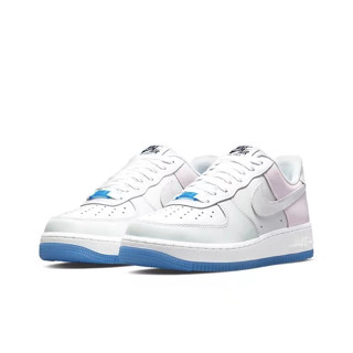 (ของแท้ 100 %) Nike Air Force 1 Low "photochromic" ทั้งสองเพศ รองเท้าวิ่ง