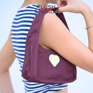 PLUSH LOVE Gigi Bag กระเป๋าผ้าสะพายข้าง