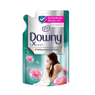 Downy ดาวน์นี่ น้ำยาปรับผ้านุ่ม สูตรเข้มข้นพิเศษ แบบเติม 490 มล.