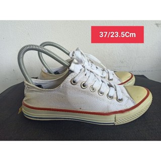 Size 37 ยาว 23.5 Cm  รองเท้ามือสอง ผู้หญิง เท้าเล็ก  ผ้าใบ สวม แฟชั่น ลำลอง เที่ยว