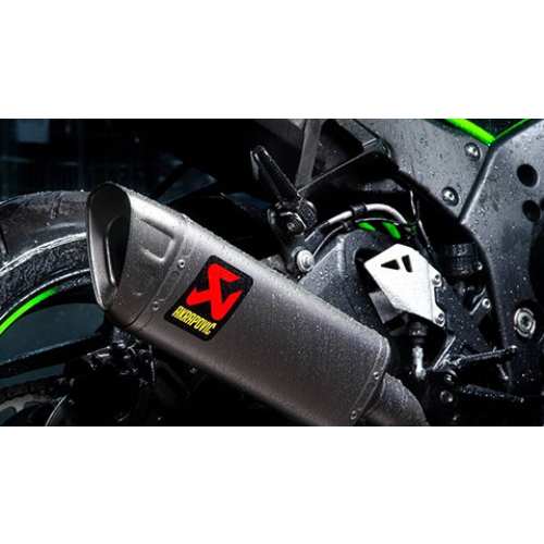 ท่อ AKRAPOVIC - SLIP ON GP LIMITED EDITION Kawasaki ZX10R 2016-2020 / ZX10RR New 2018-2020