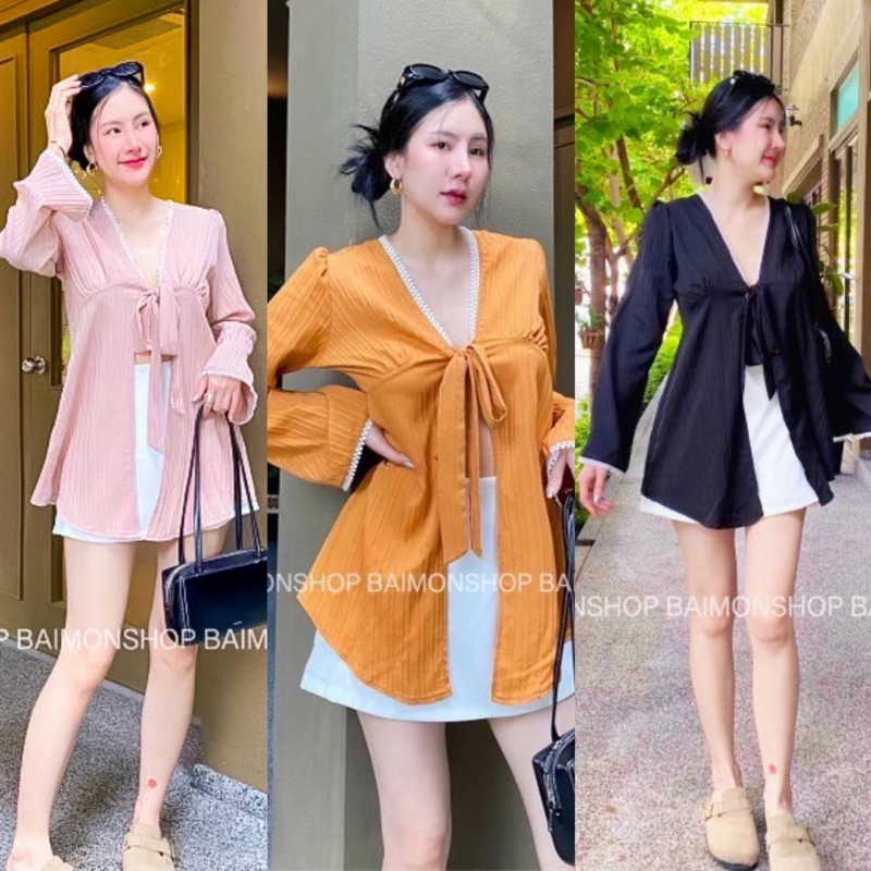 🔥aimorn_shop🔥เสื้อมินิเดรสคอวี แขนกระดิ่ง ผูกโบว์ด้านหน้า แต่งลูกไม้ งานสวยมาก เรียบหรู - รูปที่ 2