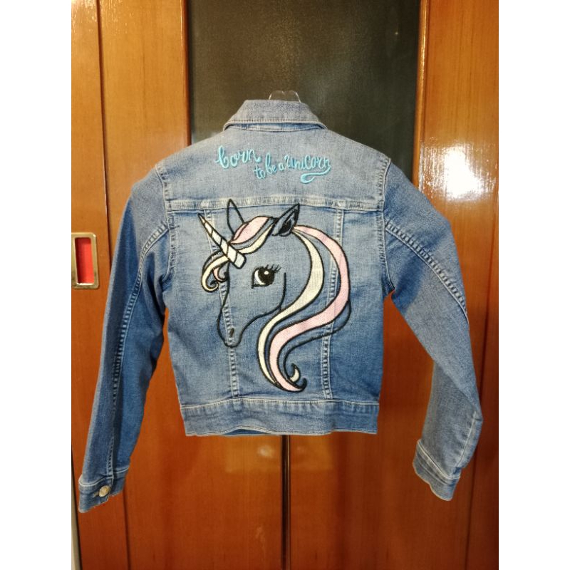⭐มือ 2⭐แจ็คเก็ตยีนส์ ม้าโพนี่ poney  ( มือสอง ) Jacket jean  H&M จาก shop H&M ICONSIAM สำหรับเด็ก 8-