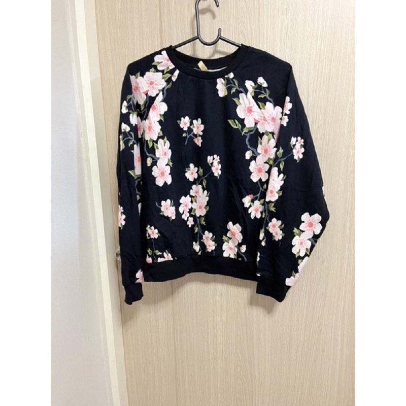 เสื้อ Sweater H&M แท้100%