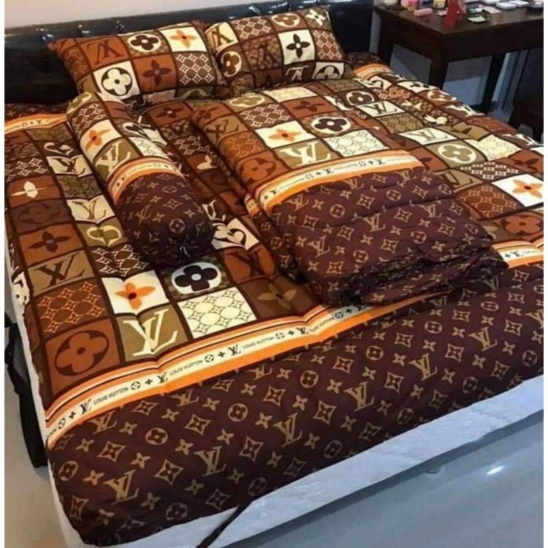 ชุดเครื่องนอนท็อปเปอร์ 5 ฟุต หนา 5 นิ้ว ครบเซตพร้อมนอน พร้อมส่งทุกลาย