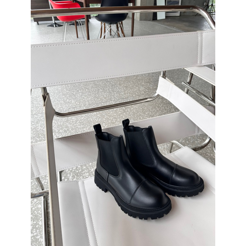 keith boots 🥾  รองเท้าบูท ทรงสวย ใส่สบาย ใส่ลุยหิมะได้ค่ะ