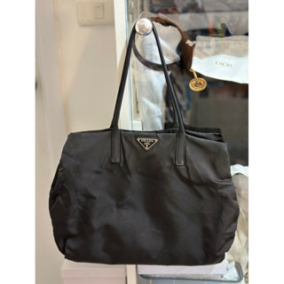 Used : Prada Nylon Tote Bag แท้